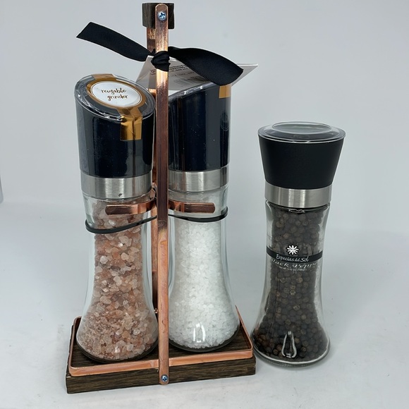 NWT Urban Gourmet Salt Caddy Dark Pink & White Himalayan Salt, Black Pepper - Picture 4 of 12